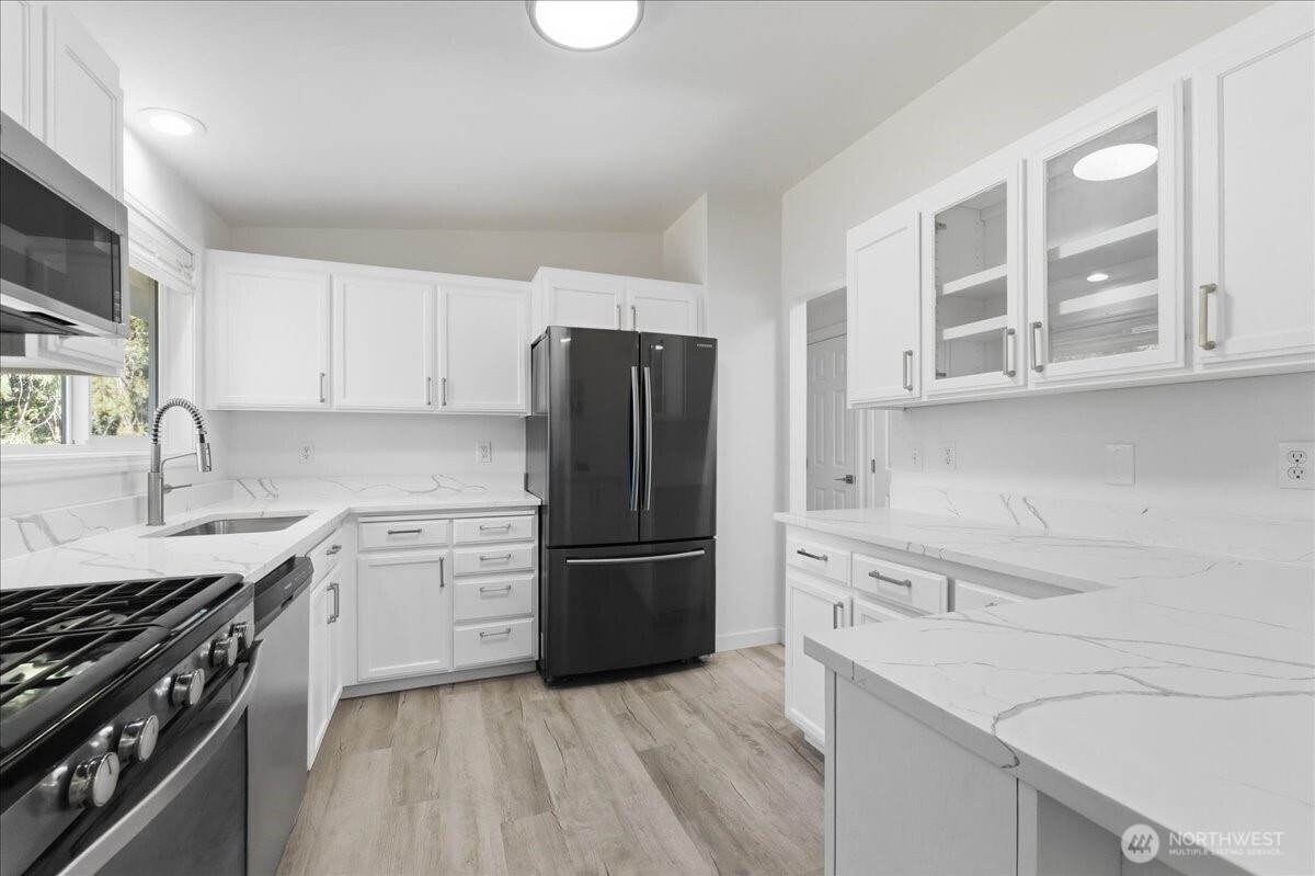 18330 SE 145th Street , Renton, WA 98059