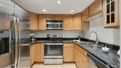4106 Factoria Boulevard SE #C111, Bellevue, WA 98006 - Photo 10