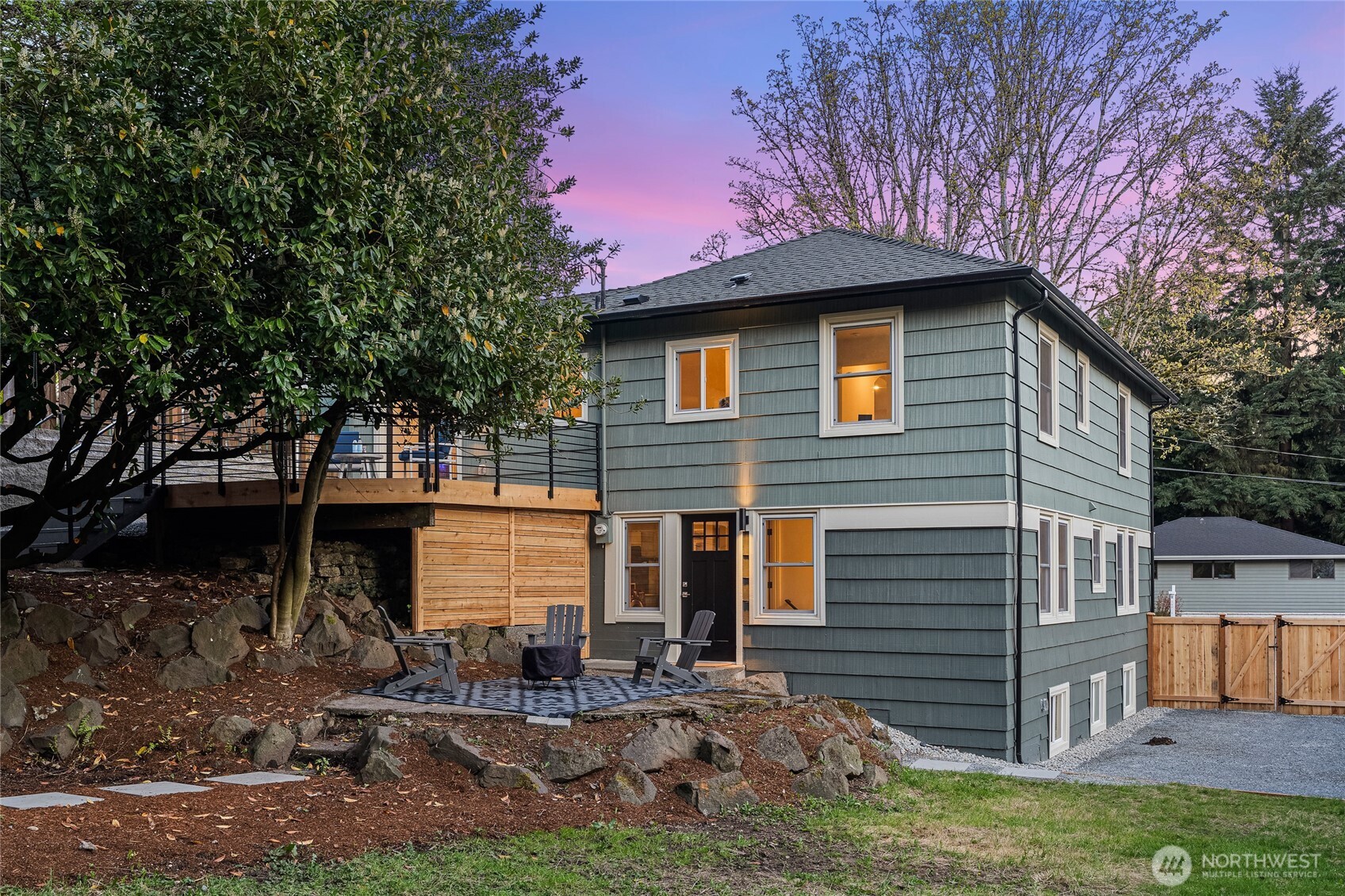 1710 NE 104th Street , Seattle, WA 98125