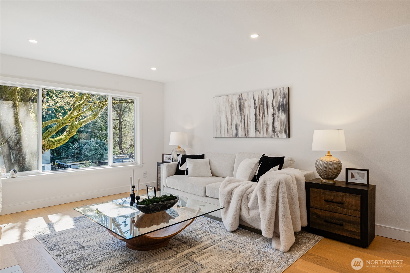 1710 NE 104th Street , Seattle, WA 98125