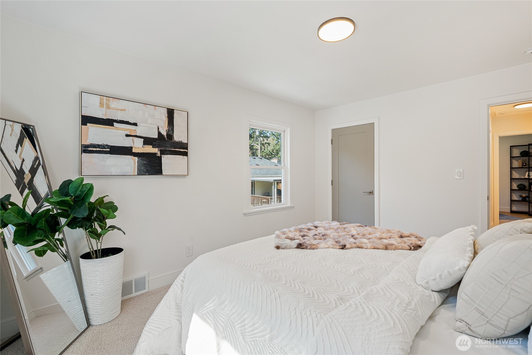 1710 NE 104th Street , Seattle, WA 98125