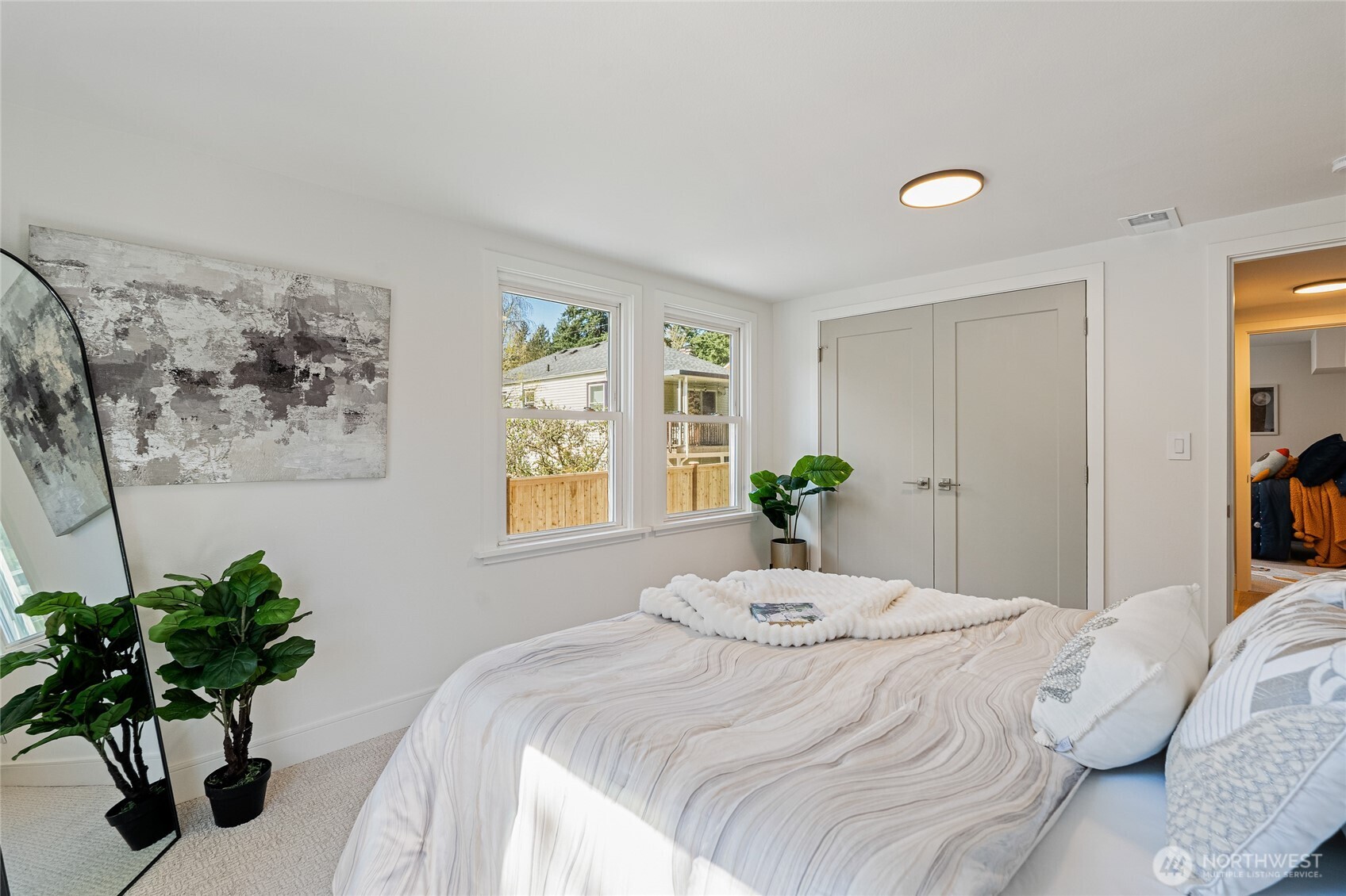 1710 NE 104th Street , Seattle, WA 98125