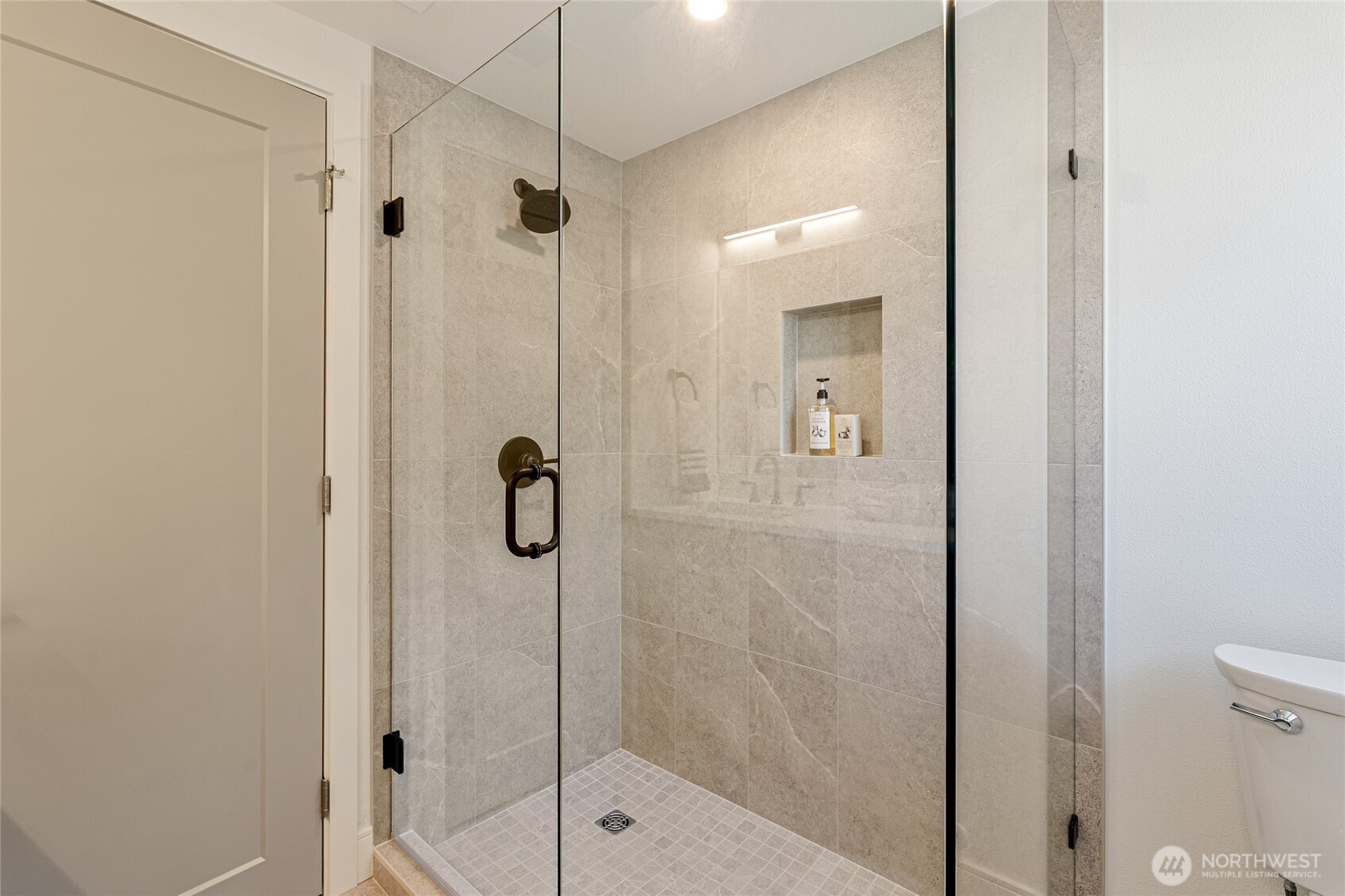 1710 NE 104th Street , Seattle, WA 98125