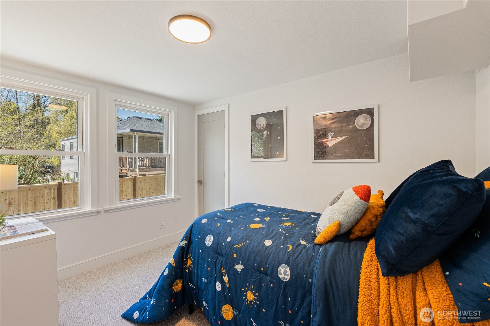 1710 NE 104th Street , Seattle, WA 98125