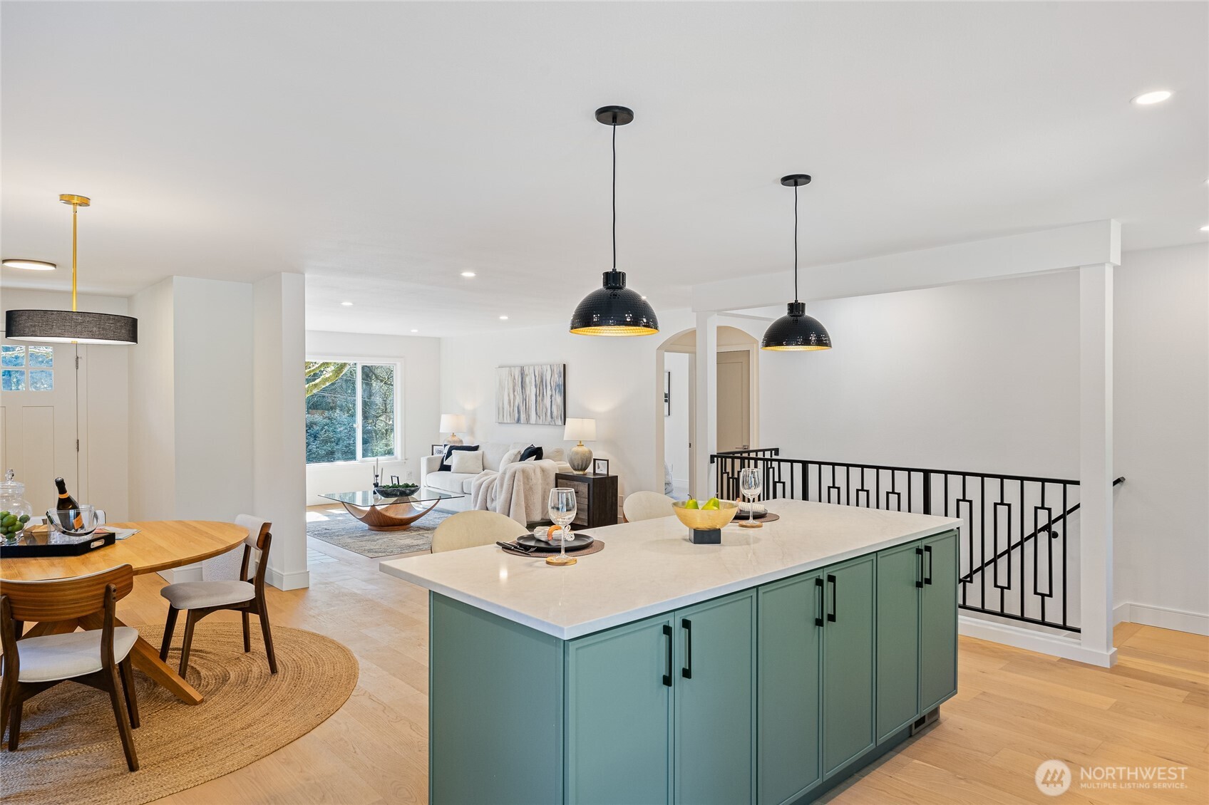 1710 NE 104th Street , Seattle, WA 98125