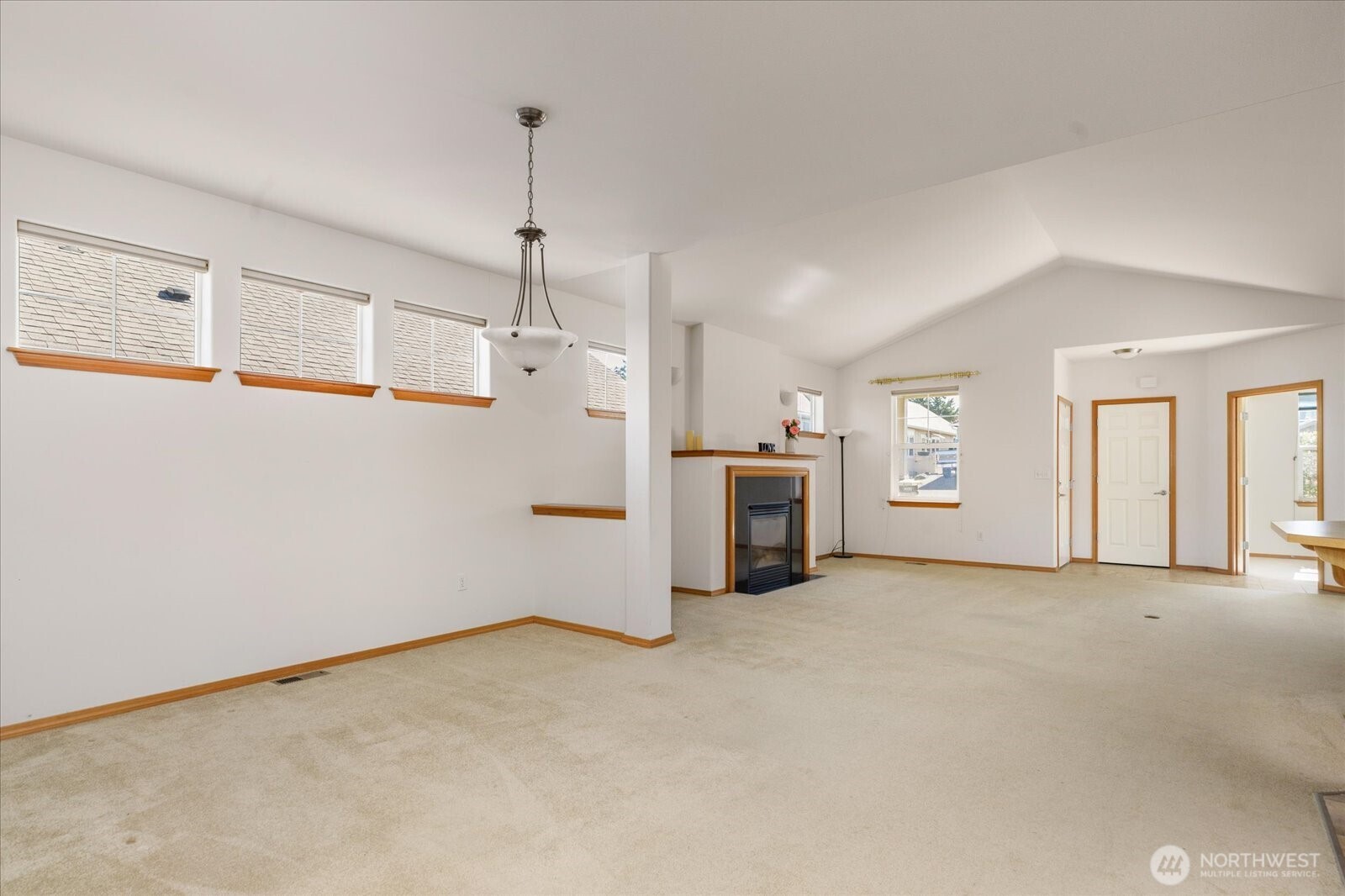 1637 SW Vanguard Street , Oak Harbor, WA 98277