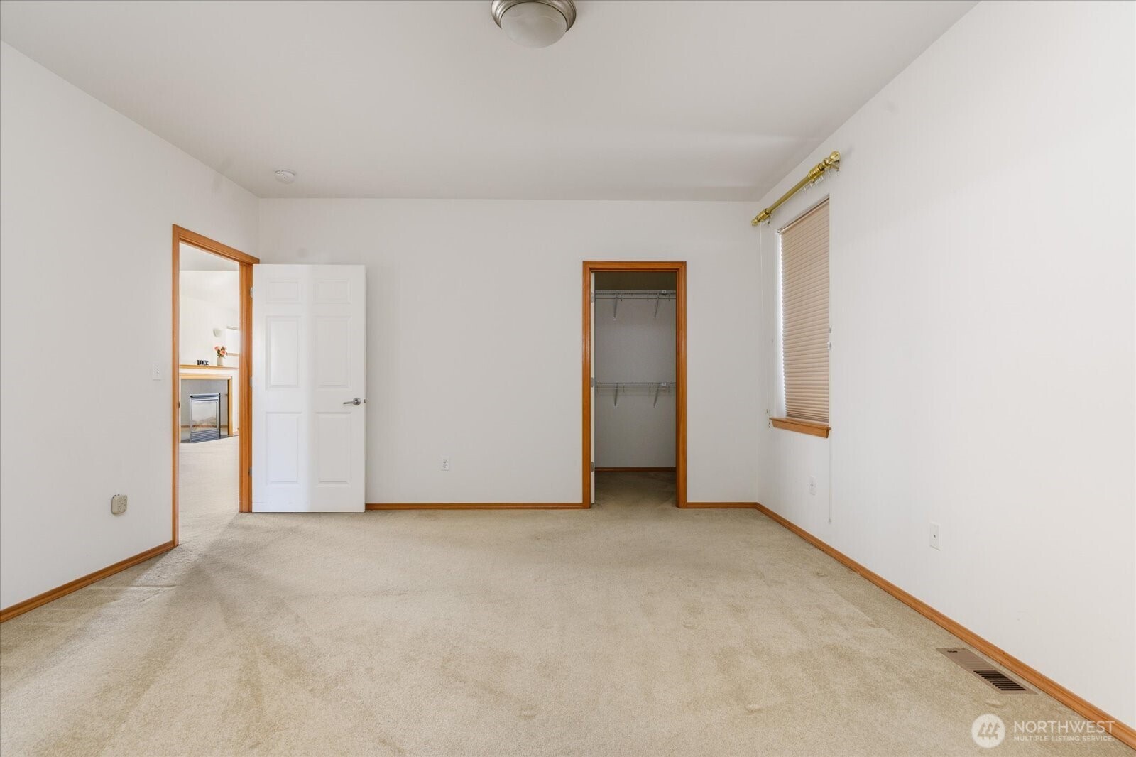 1637 SW Vanguard Street , Oak Harbor, WA 98277