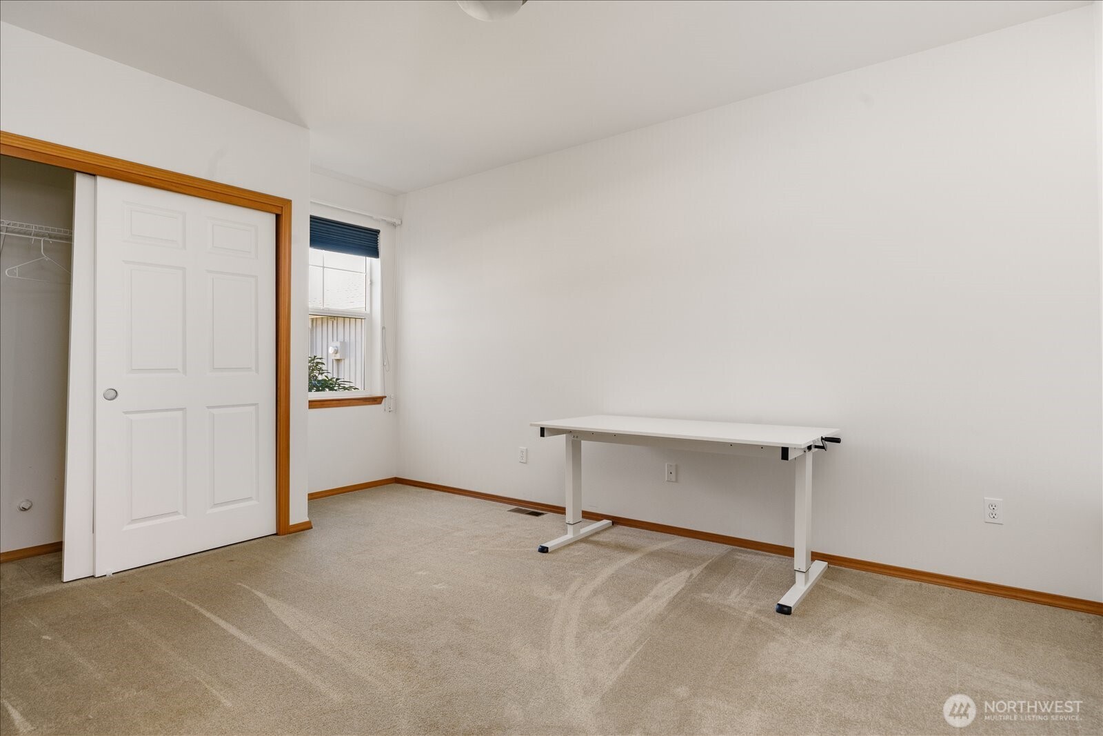 1637 SW Vanguard Street , Oak Harbor, WA 98277