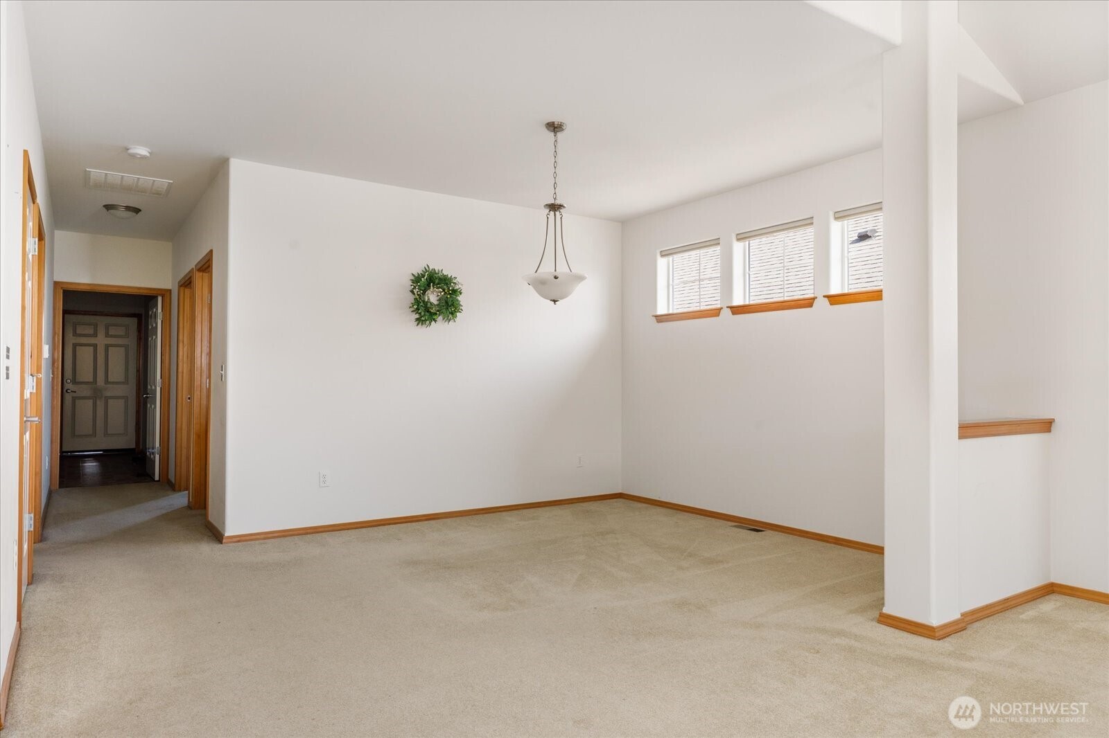 1637 SW Vanguard Street , Oak Harbor, WA 98277