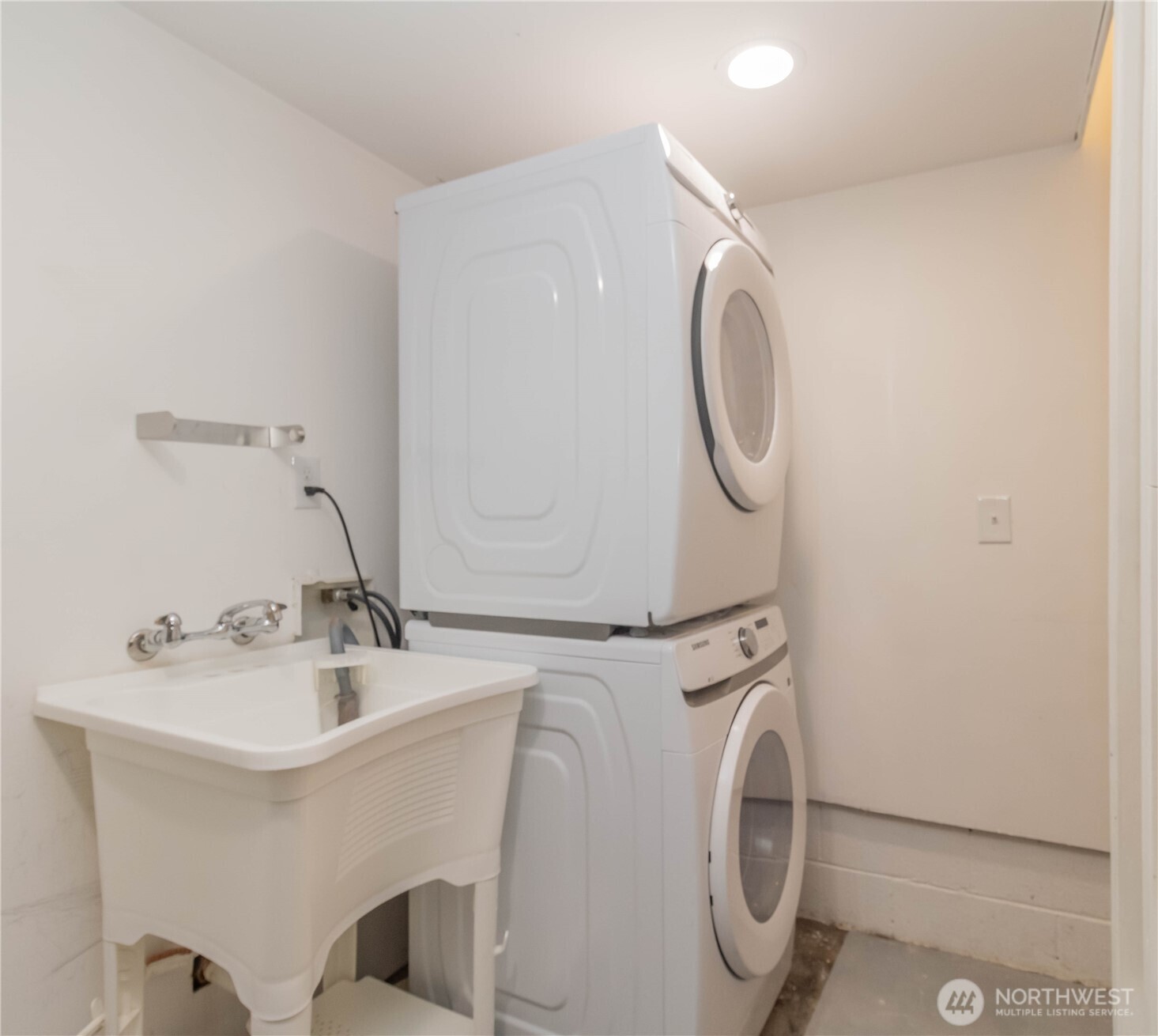 11834 8th Avenue S, Seattle, WA 98168