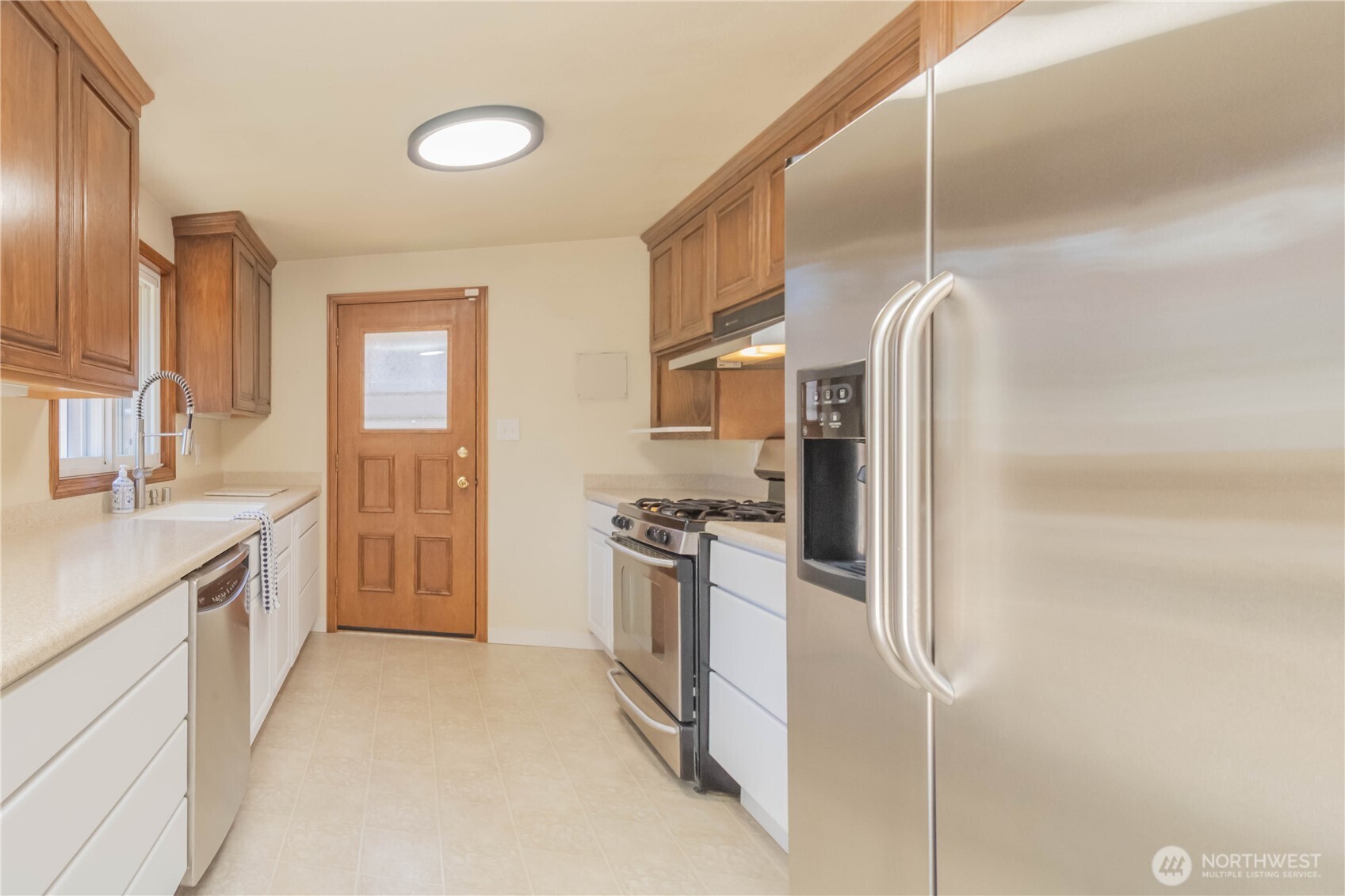 11834 8th Avenue S, Seattle, WA 98168