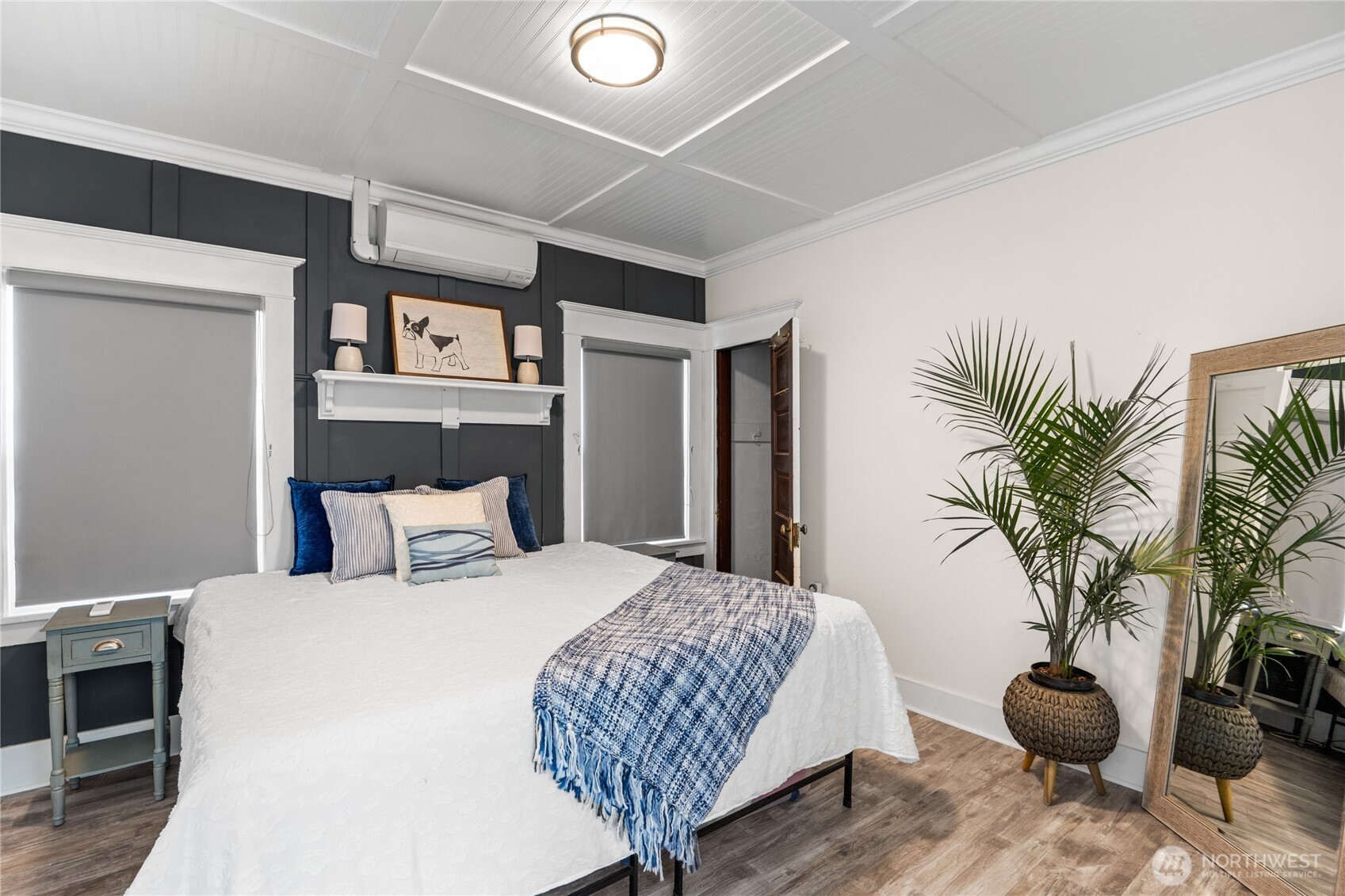 301 Columbia Street , Kelso, WA 98626