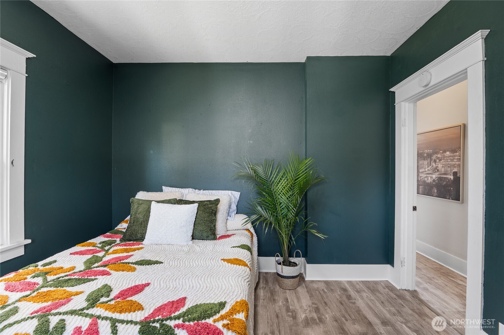 301 Columbia Street , Kelso, WA 98626