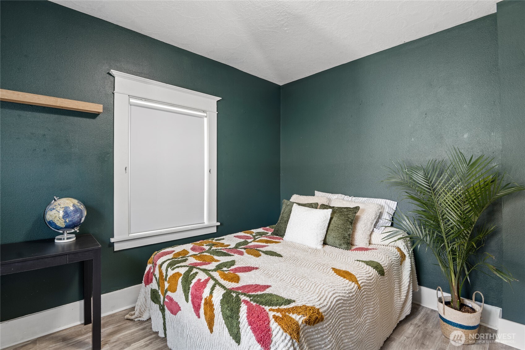 301 Columbia Street , Kelso, WA 98626