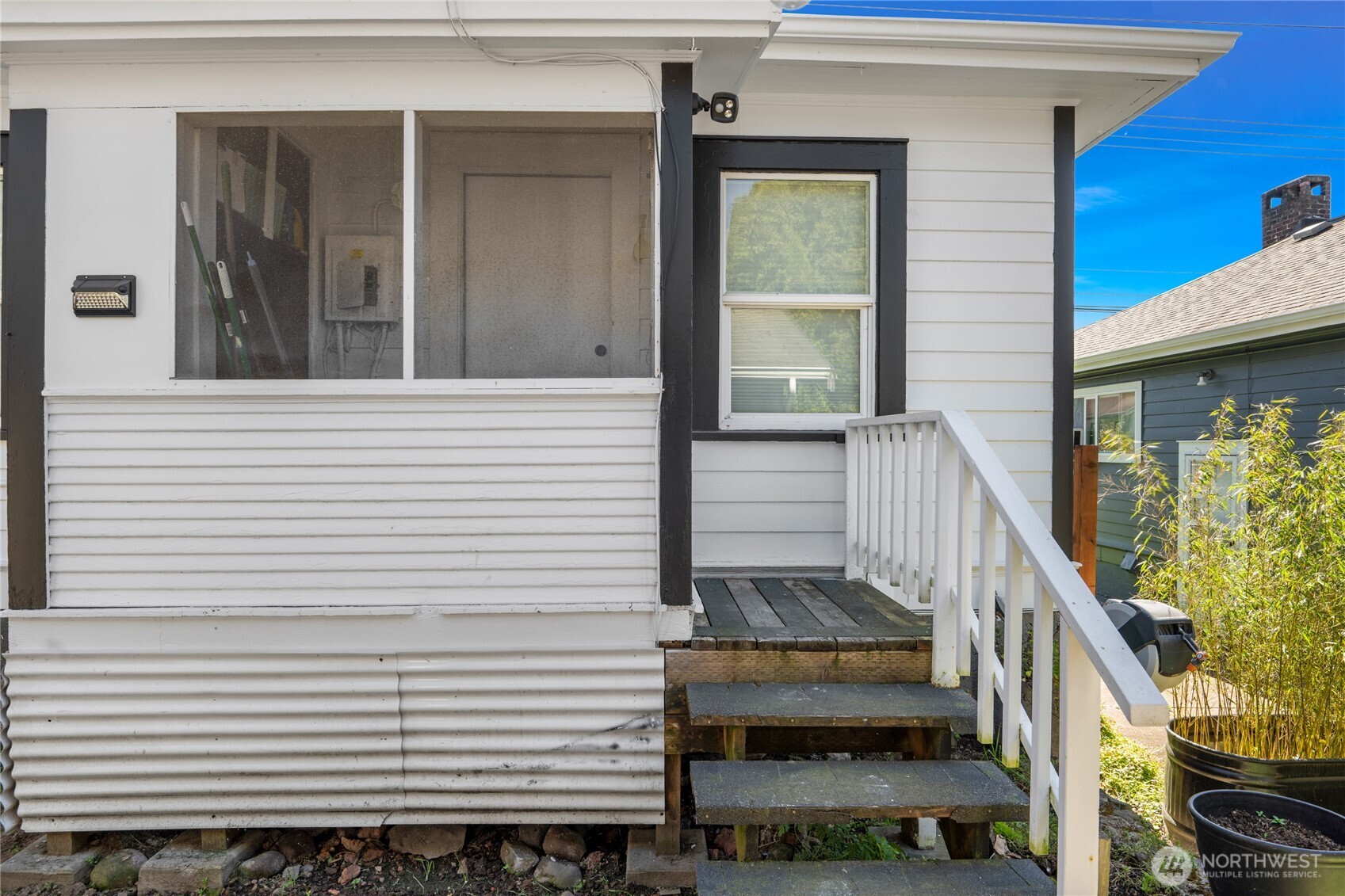 301 Columbia Street , Kelso, WA 98626