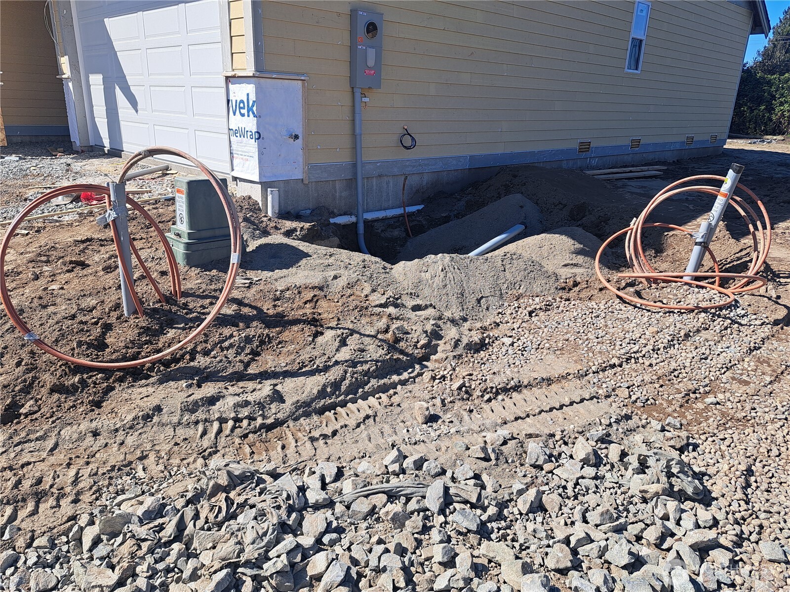 1105 W Pioneer Avenue , Puyallup, WA 98371