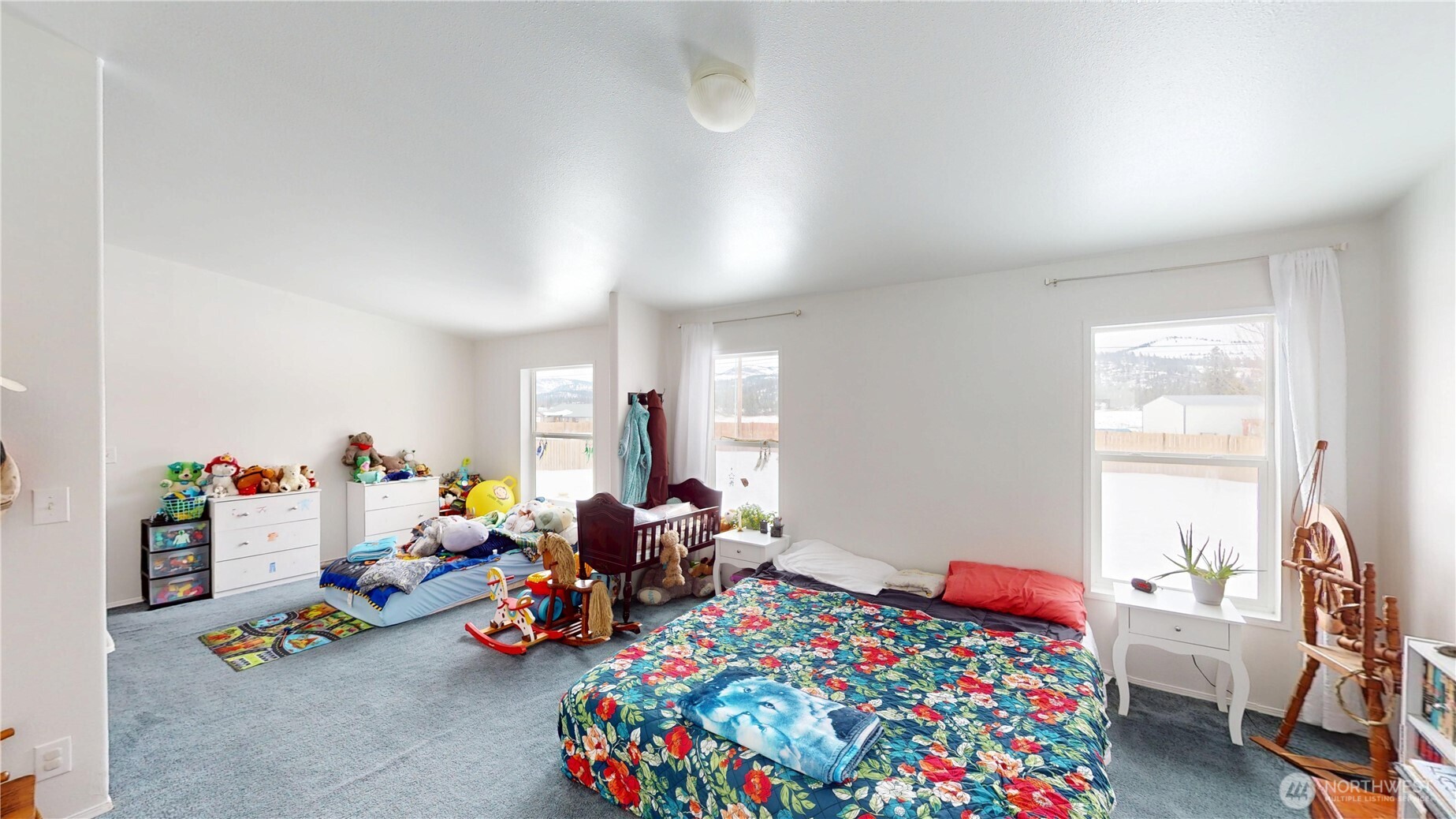 722 Aeneas Valley Road , Tonasket, WA 98855