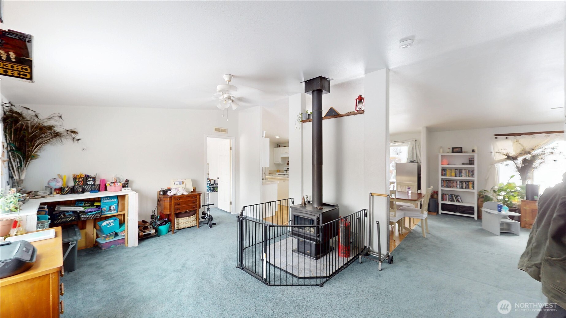 722 Aeneas Valley Road , Tonasket, WA 98855