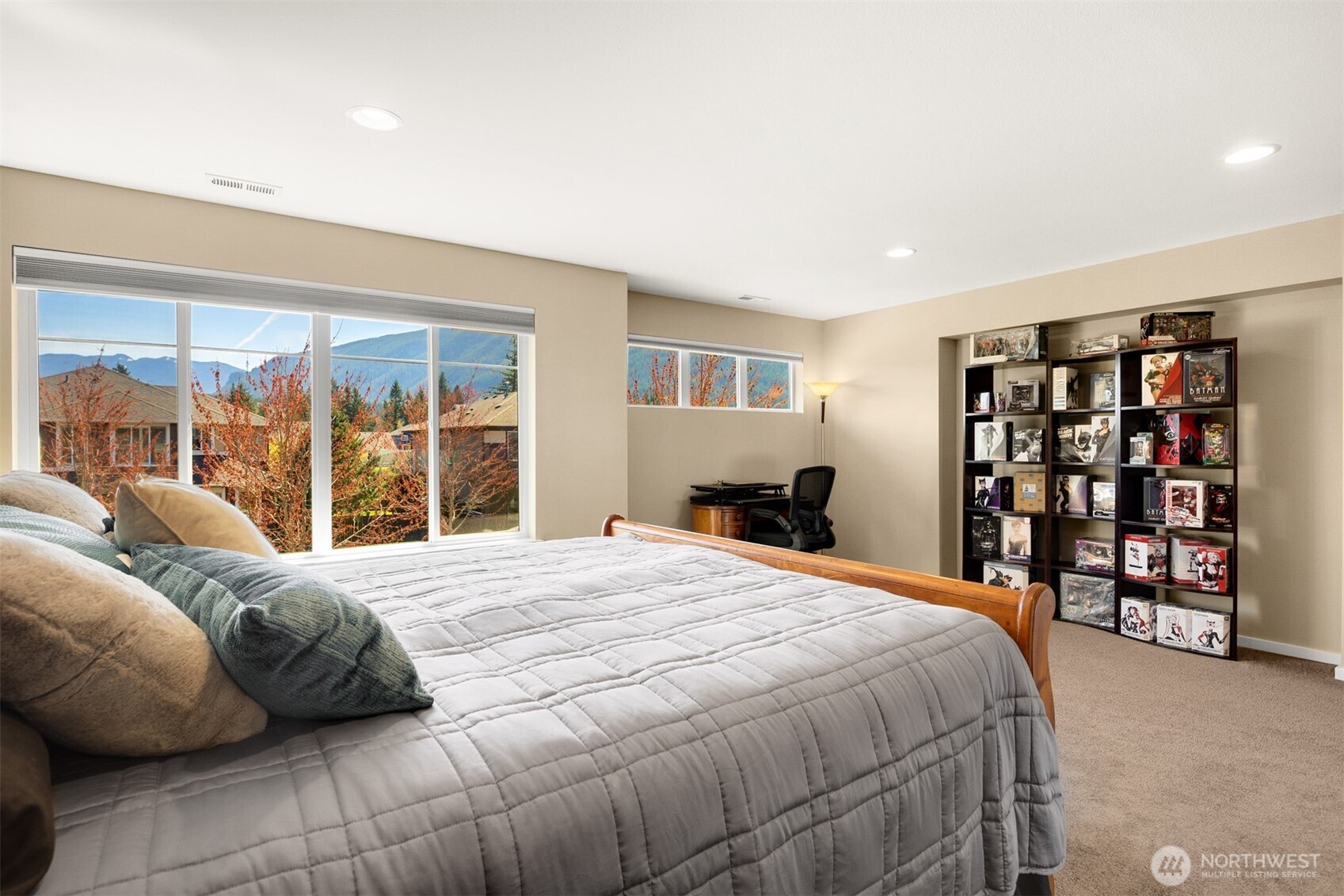 732 SE 11th Street , North Bend, WA 98045