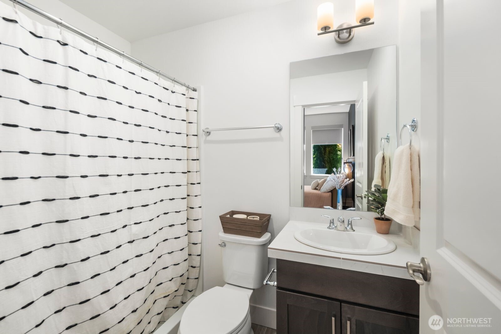 26602 NE Big Rock Rd #104, Duvall, WA 98019