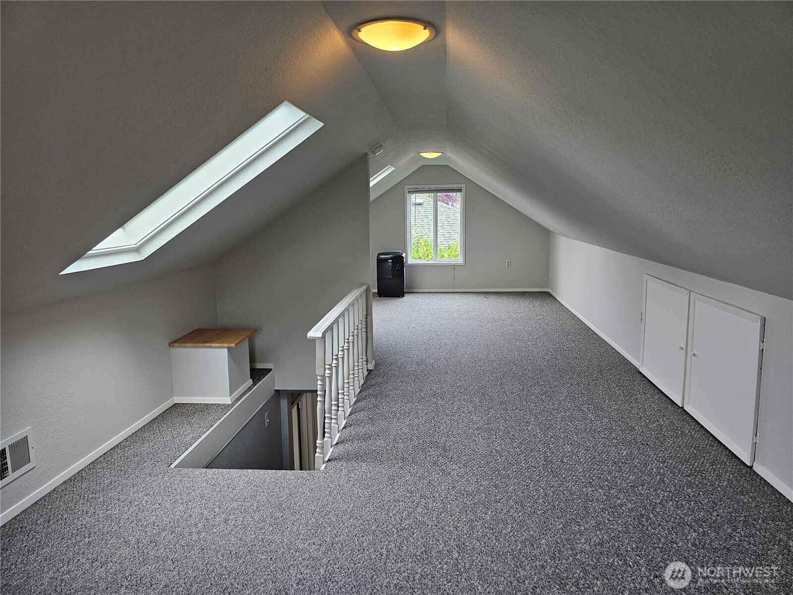 4523 N 16th Street , Tacoma, WA 98406-2235