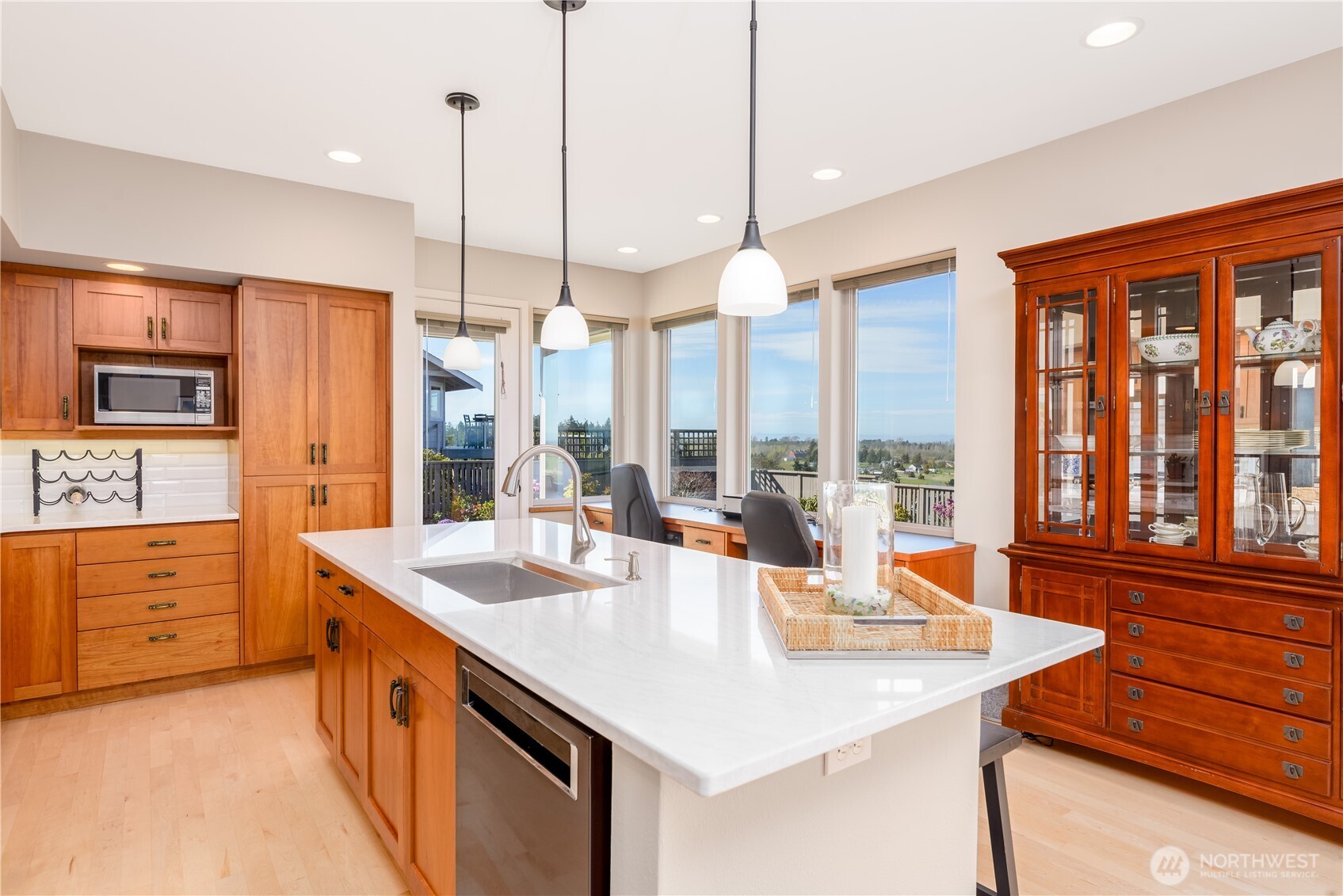 771 Brigadoon Boulevard , Sequim, WA 98382