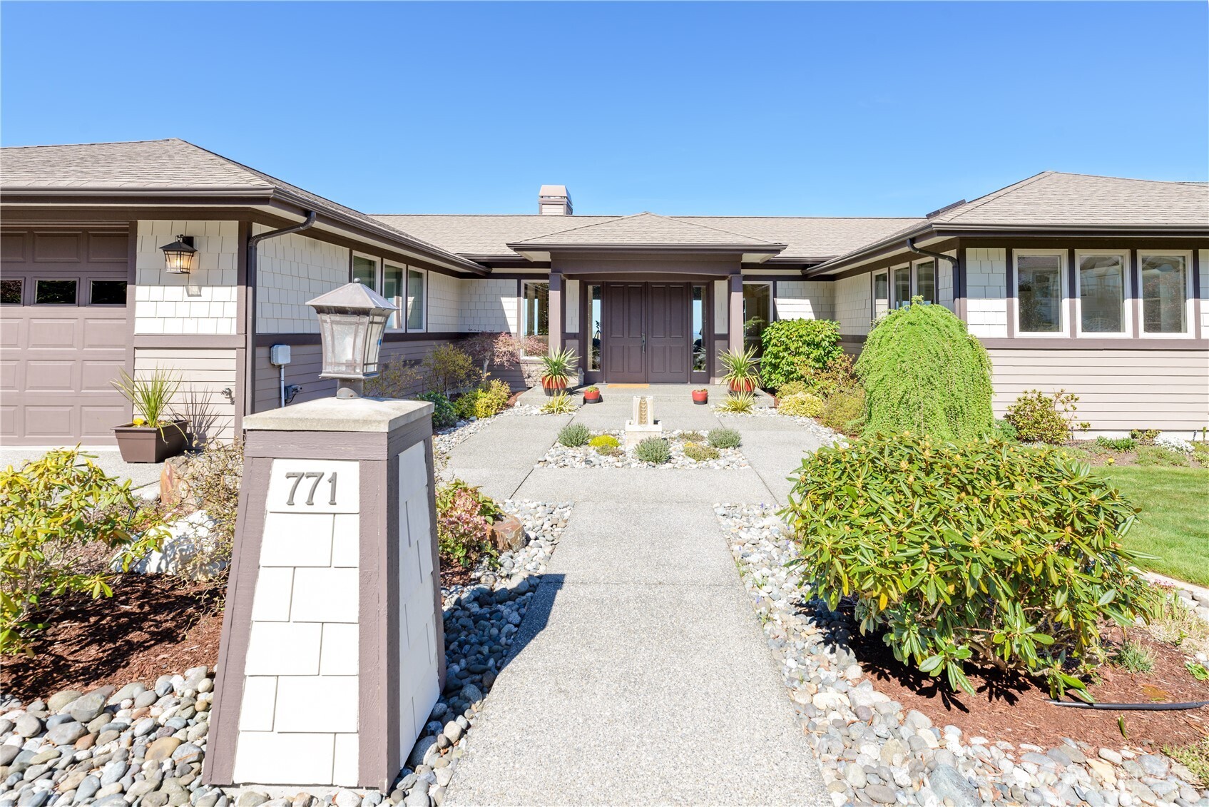 771 Brigadoon Boulevard , Sequim, WA 98382