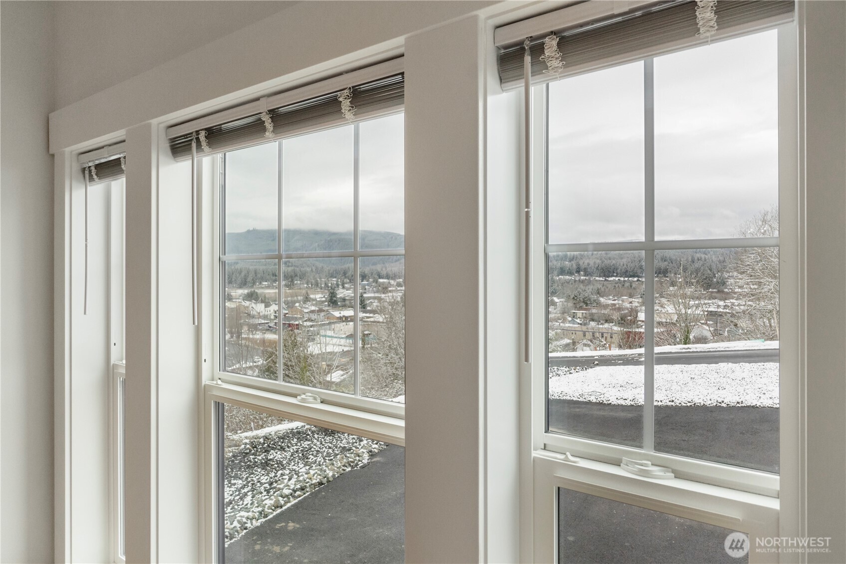 116 Orchard Avenue S #D, Eatonville, WA 98328