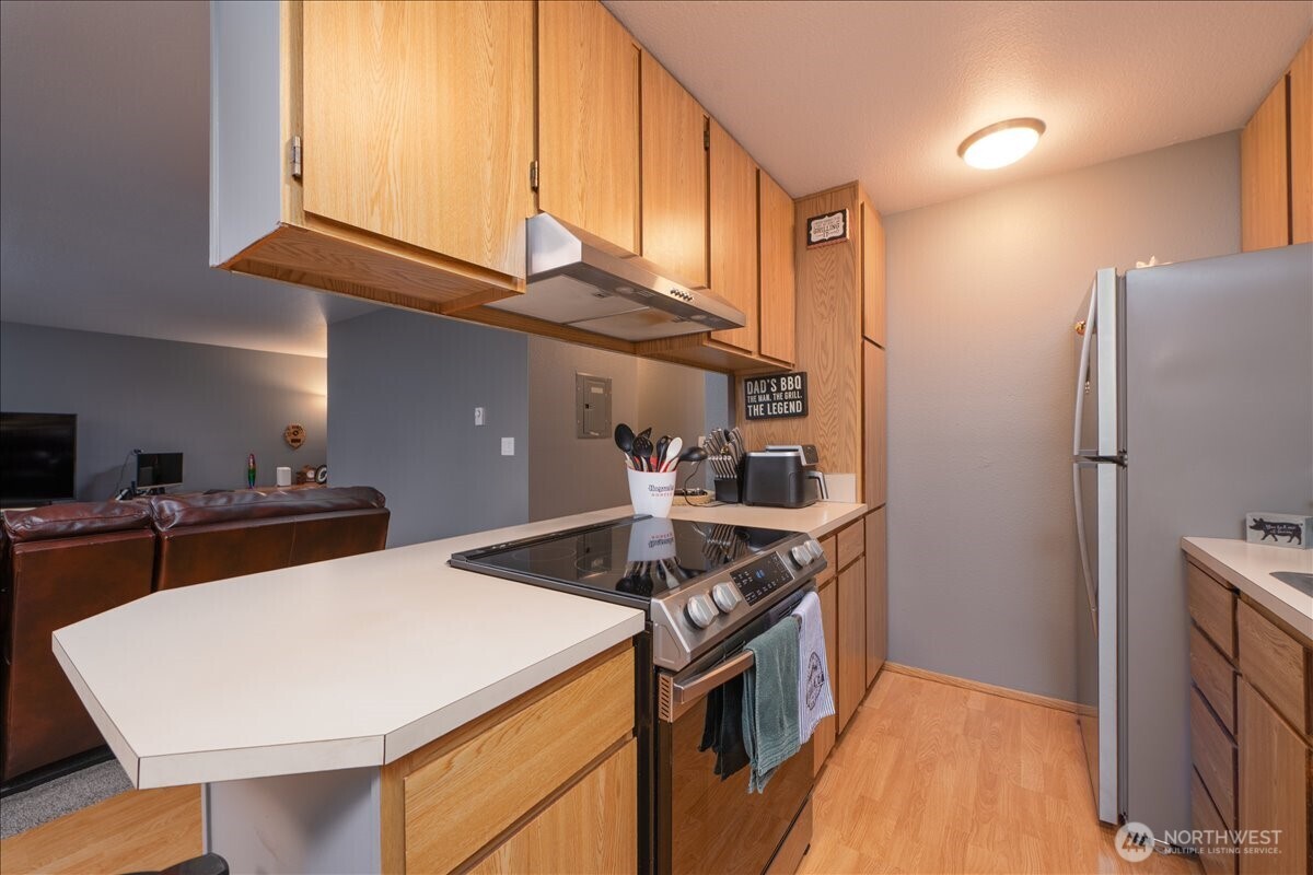 25735 115th Avenue SE #J203, Kent, WA 98030