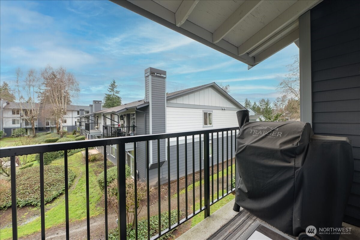 25735 115th Avenue SE #J203, Kent, WA 98030