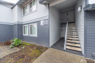 25735 115th Avenue SE #J203, Kent, WA 98030 - Photo 2
