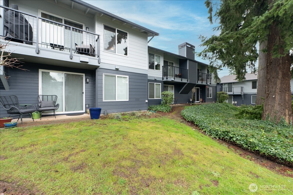 25735 115th Avenue SE #J203, Kent, WA 98030