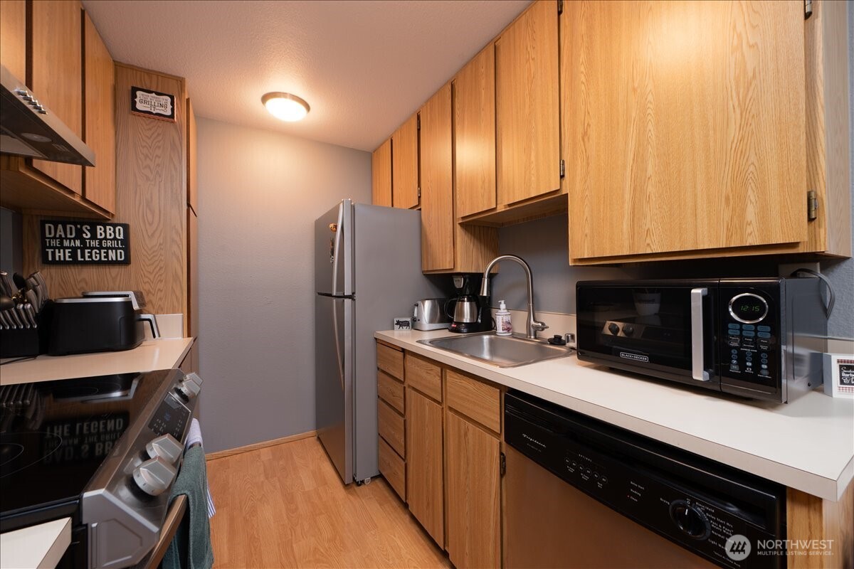 25735 115th Avenue SE #J203, Kent, WA 98030