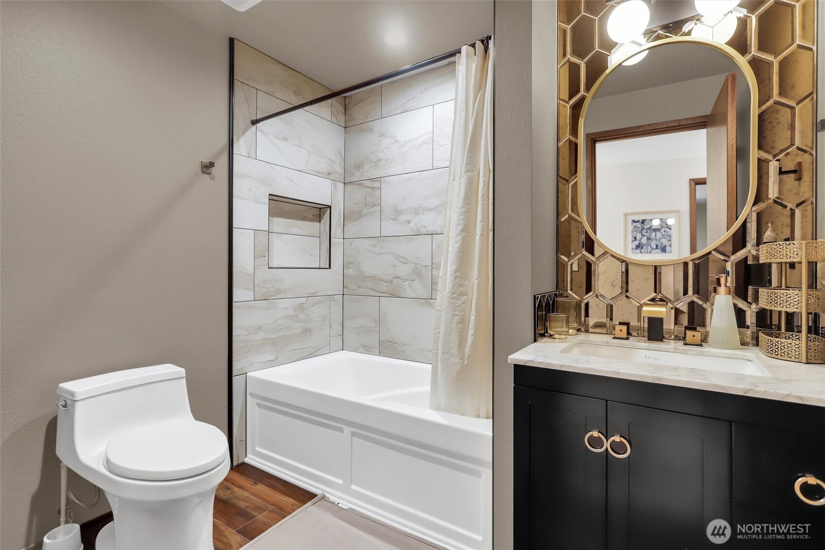 14005 20th Place W, Lynnwood, WA 98087