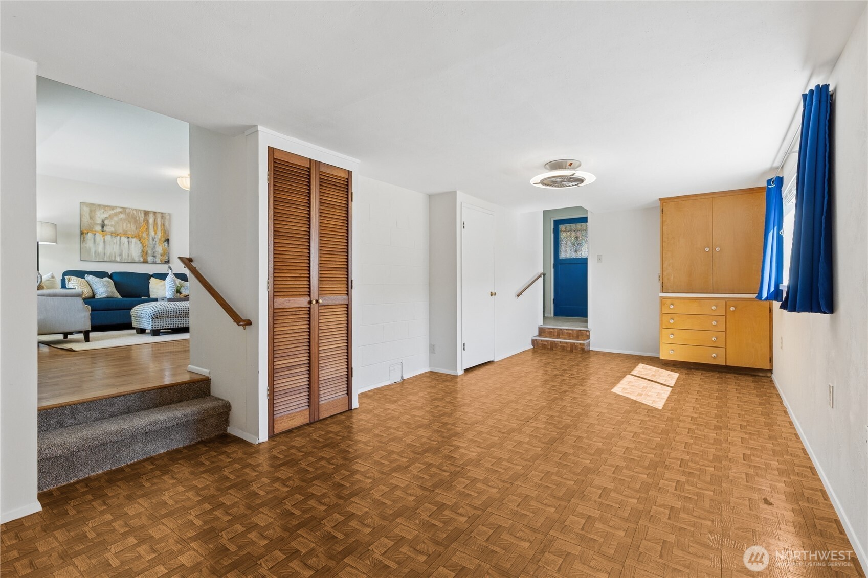 1023 S Orchard Street , Tacoma, WA 98465