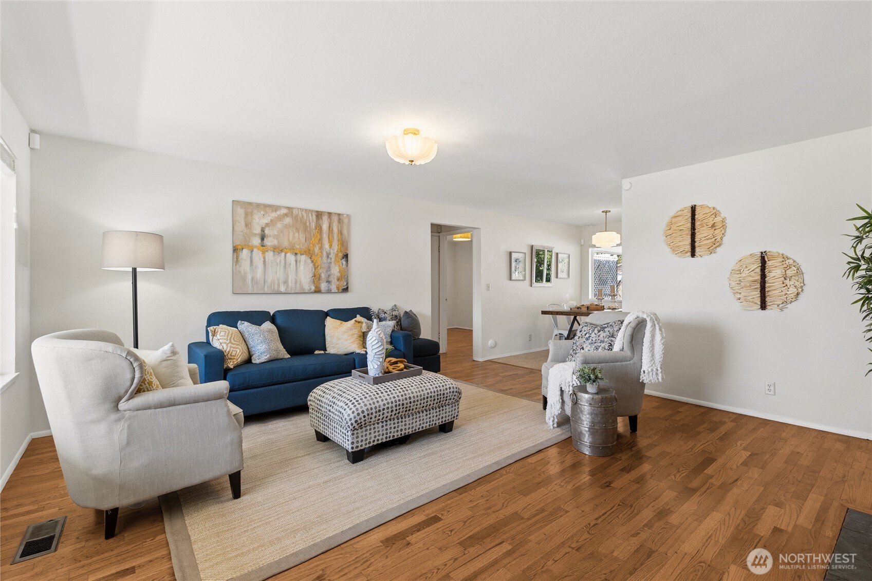 1023 S Orchard Street , Tacoma, WA 98465