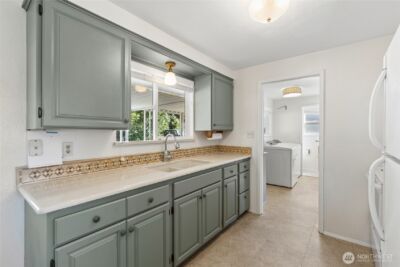 1023 S Orchard Street , Tacoma, WA 98465 - Photo 10