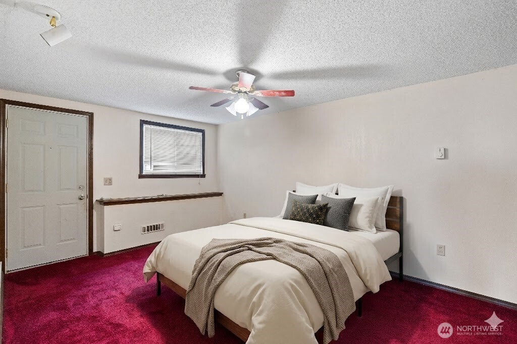 2113 E grand Avenue , Everett, WA 98201