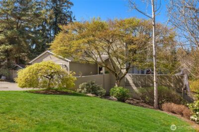 9630 NE 35th Place , Clyde Hill, WA 98004 - Photo 30