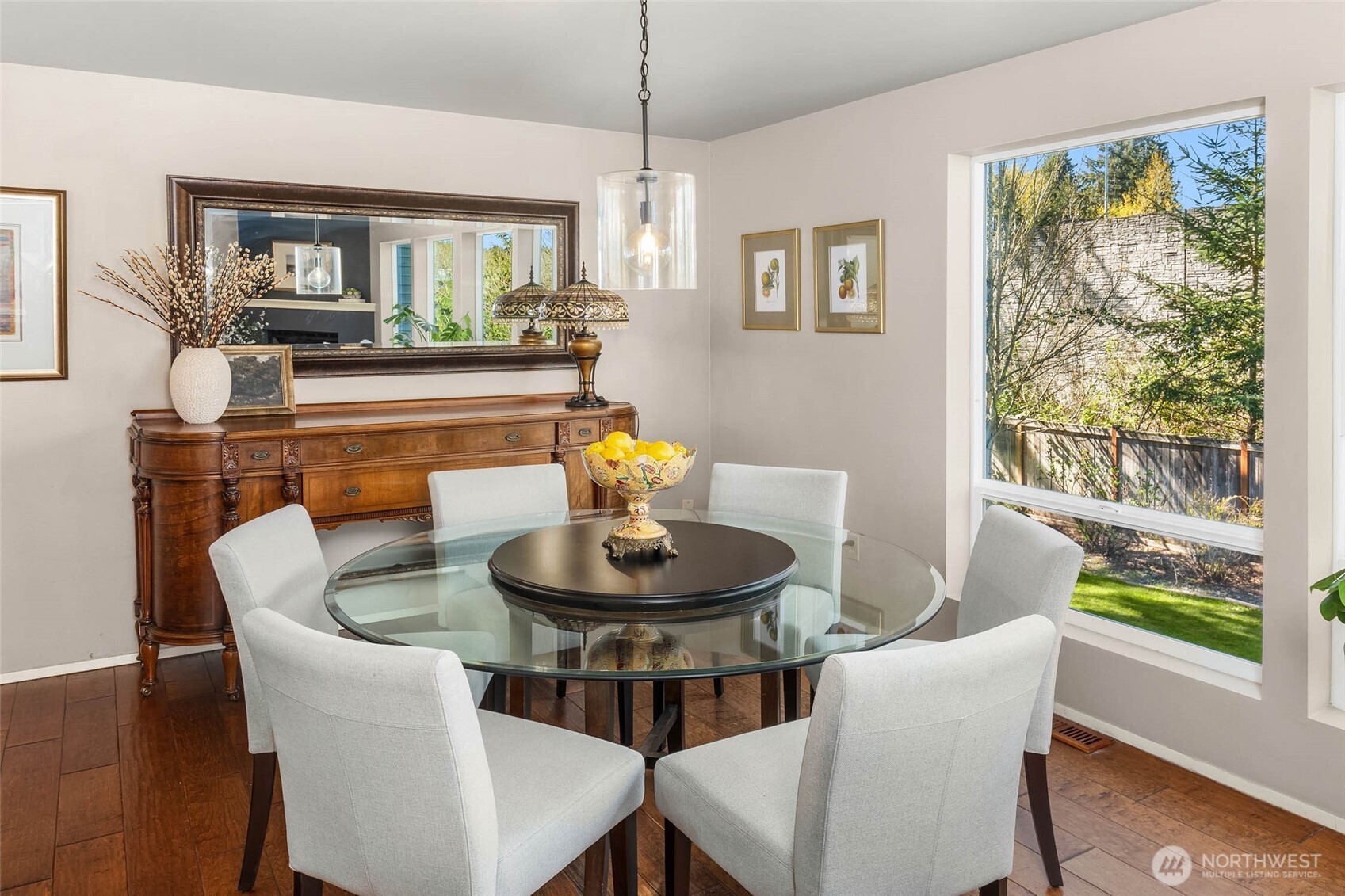 9630 NE 35th Place , Clyde Hill, WA 98004