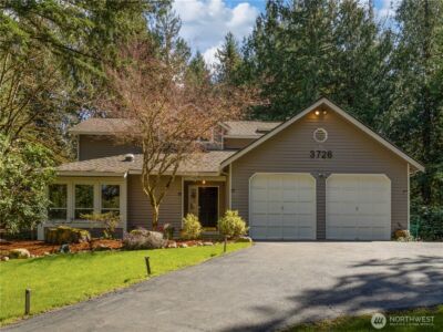 3726 219th Avenue SE, Sammamish, WA 98075 - Photo 2