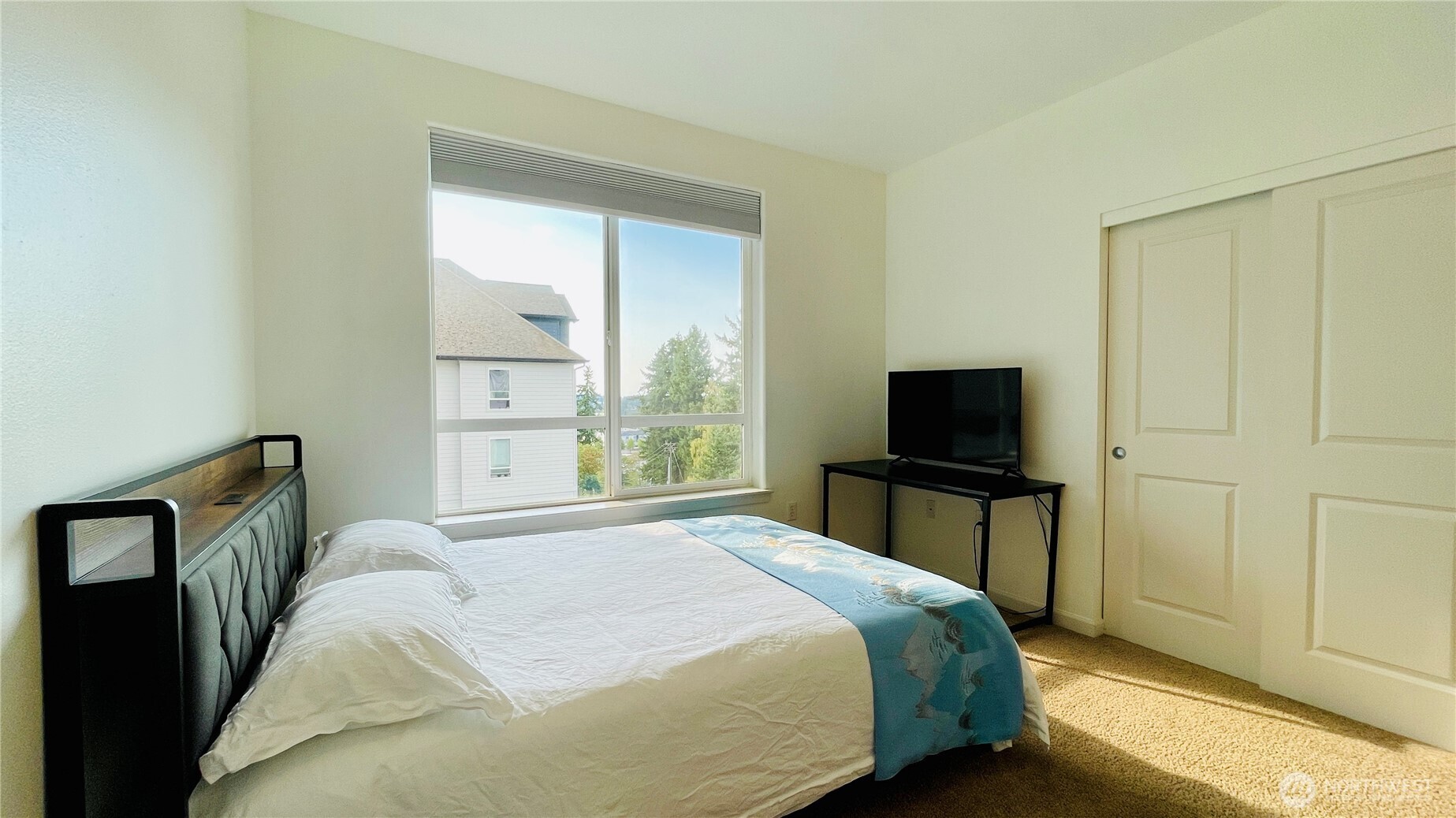 2424 S 41st Street #B526, Tacoma, WA 98406