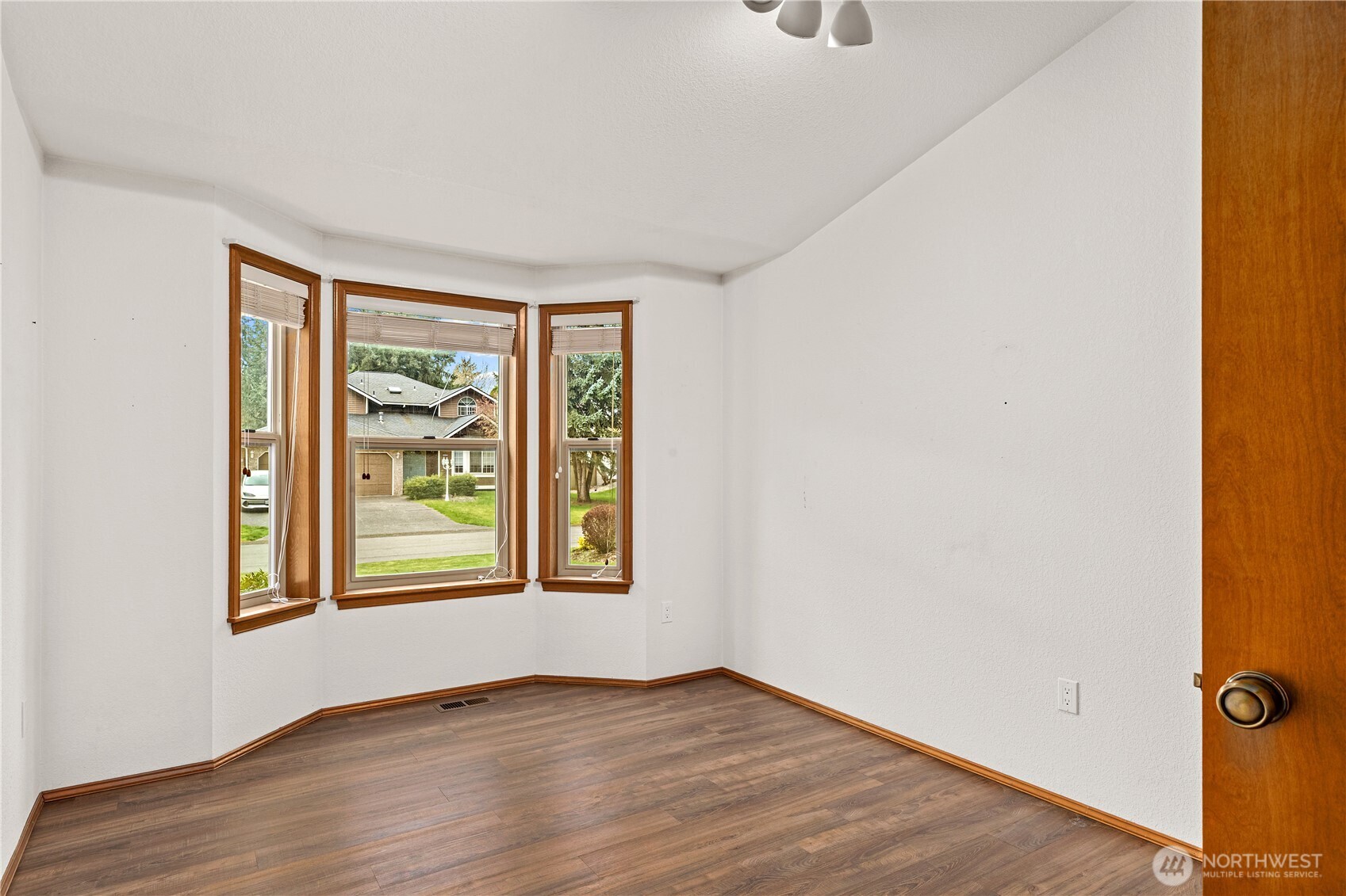 8617 120th Street Ct E, Puyallup, WA 98373