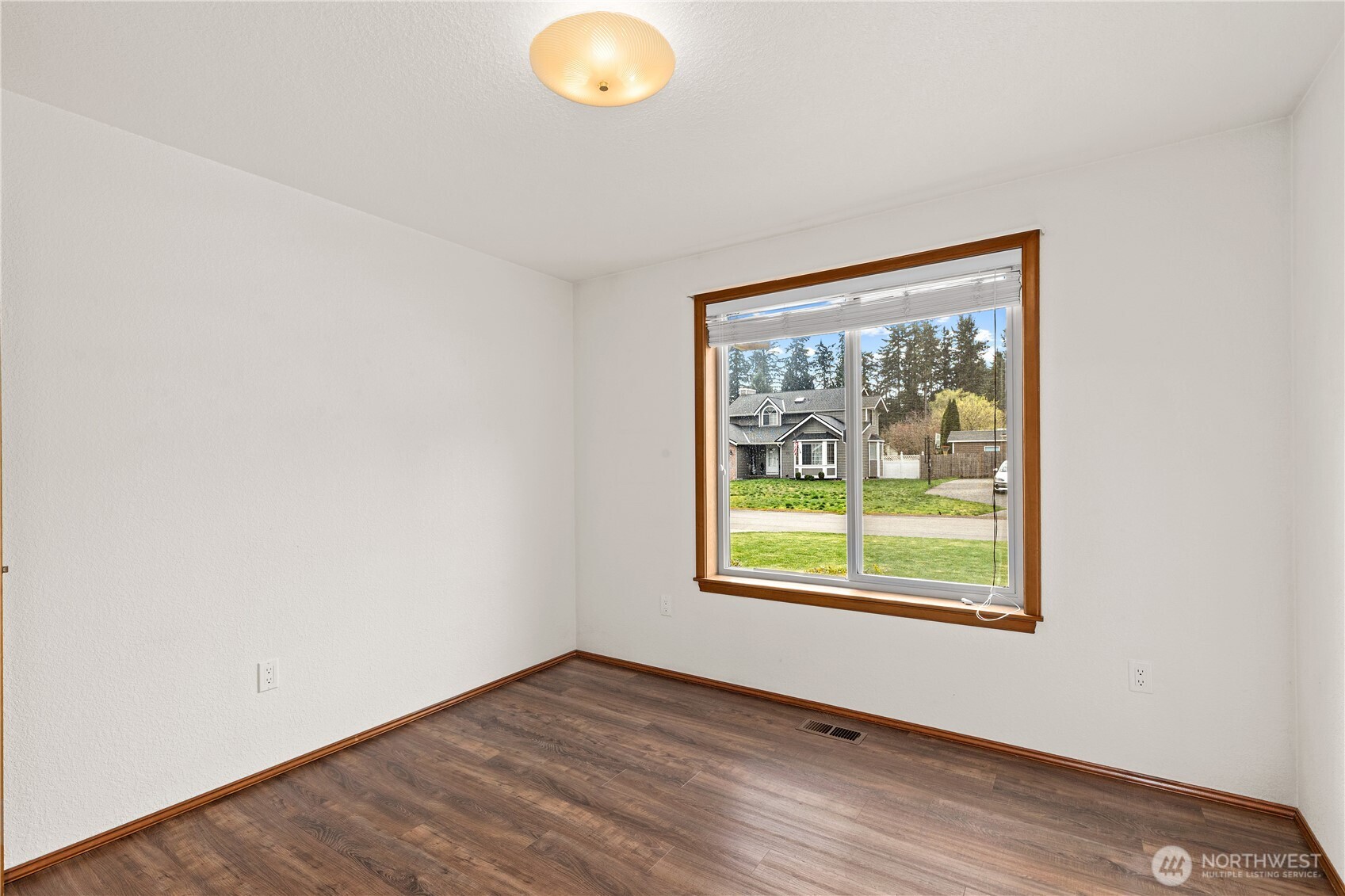 8617 120th Street Ct E, Puyallup, WA 98373