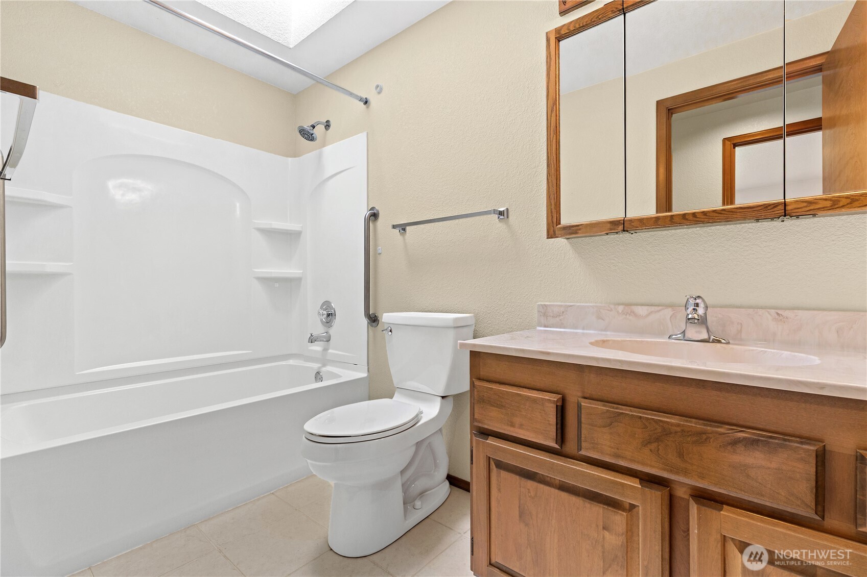 8617 120th Street Ct E, Puyallup, WA 98373