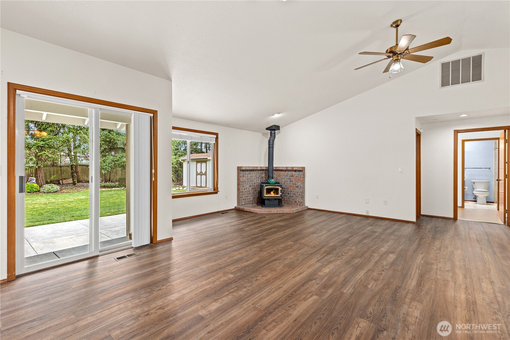 8617 120th Street Ct E, Puyallup, WA 98373