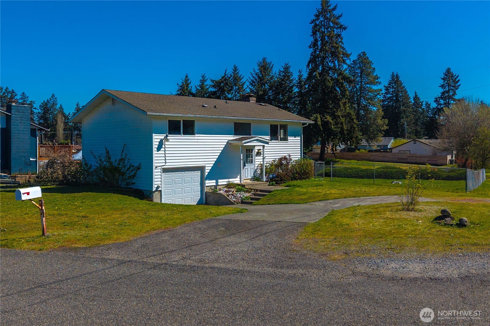 17519 8th Avenue Ct S, Spanaway, WA 98387