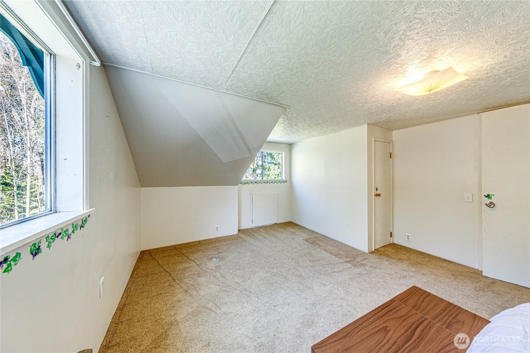 1316 Mount Pleasant Road , Port Angeles, WA 98362