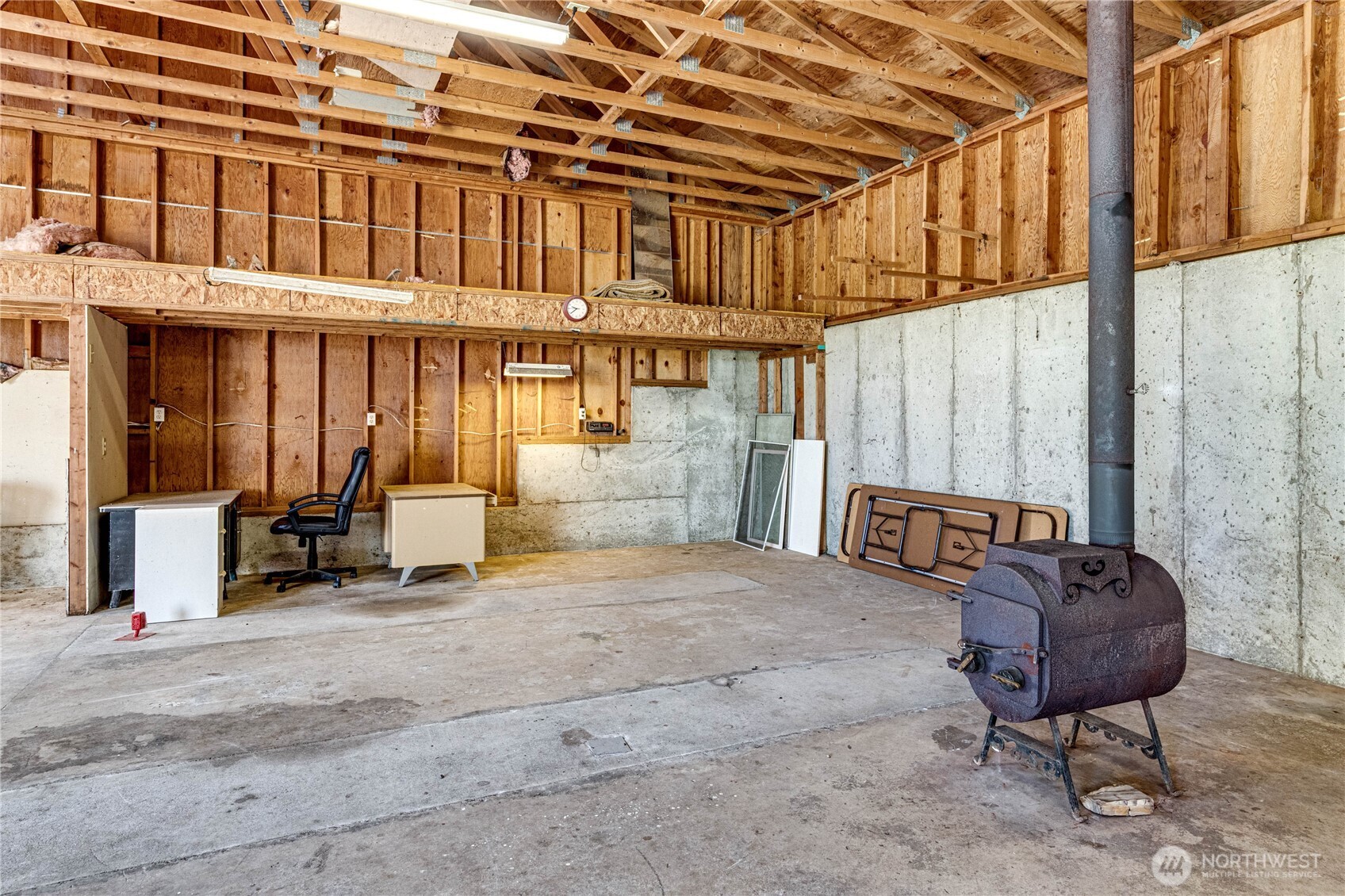 1316 Mount Pleasant Road , Port Angeles, WA 98362