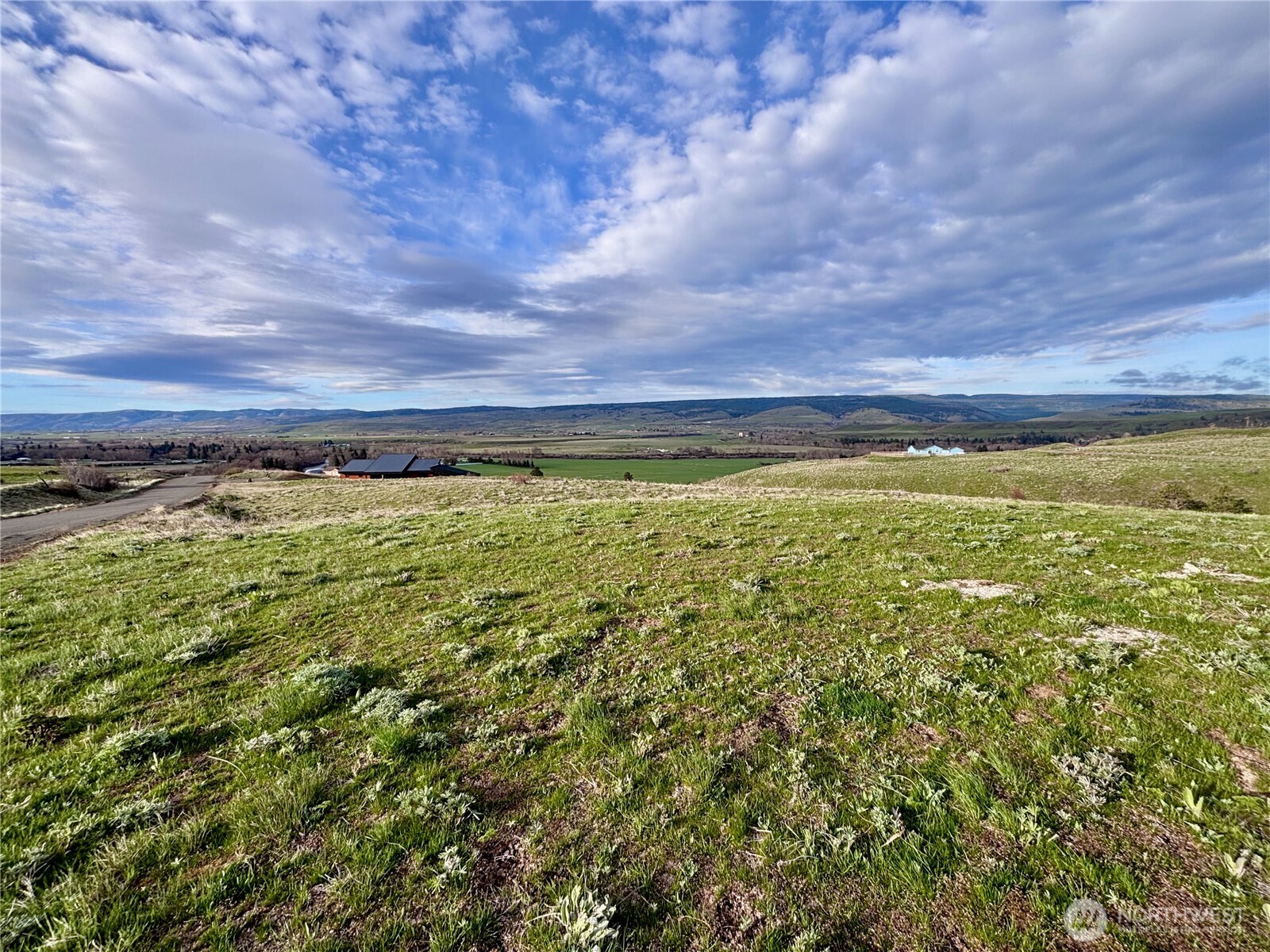 731 Deer Valley Drive , Ellensburg, WA 98926